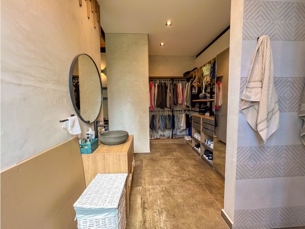 CASA MODERNA DE UN NIVEL EN EL RETIRO CON JACUZI UNIDAD CERRADA — foto 6