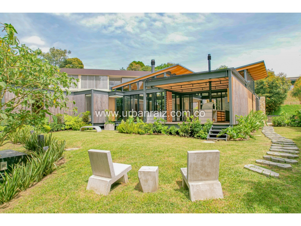 casa campestre moderna, ALTO DE PALMAS Envigado