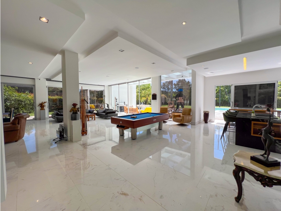IMPONENTE MANSION EN LLANO GRANDE, 10 HAB, PISCINA, (12.500.000.000) — foto 5
