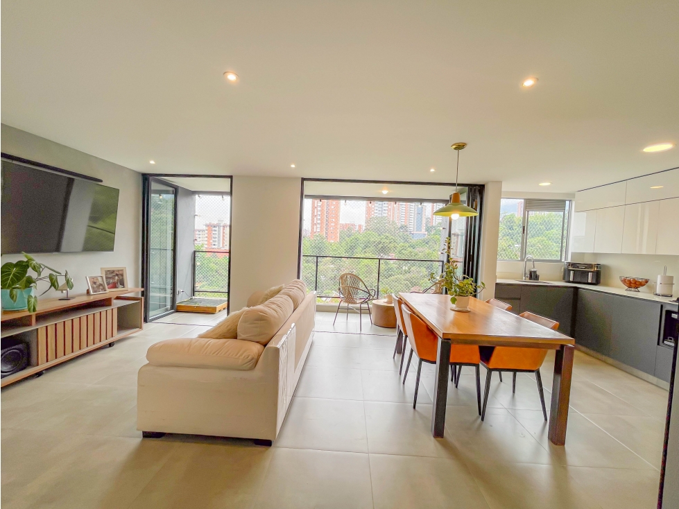 APARTAMENTO EN VENTA EN LOMA DEL ESMERALDAL ENVIGADO — foto 2