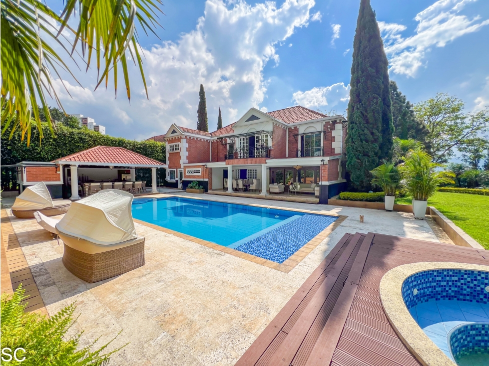 CASA CON PISCINA CERCA AL TESORO 5 HABITACIONES — foto 2