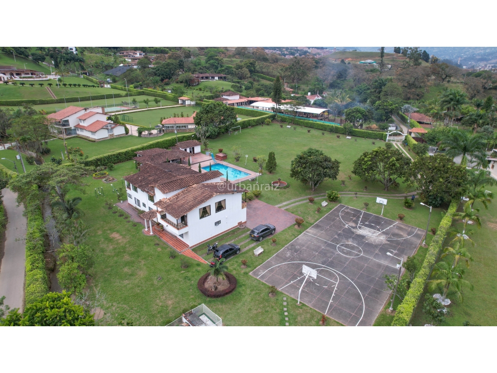 FINCA PLANCA CON CANCHAS EN GIRARDOTA — foto 3