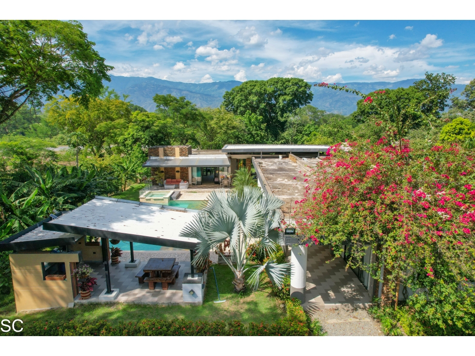 CASA MODERNA EN SANTA FE DE ANTIOQUIA, 6 HABITACIONES PISCINA — foto 5