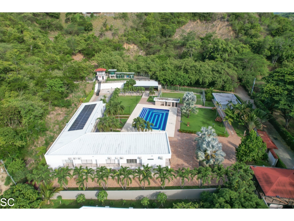 CASA MODERNA EN SAN JERONIMO 12 HABITACIONES PISCINA — foto 4