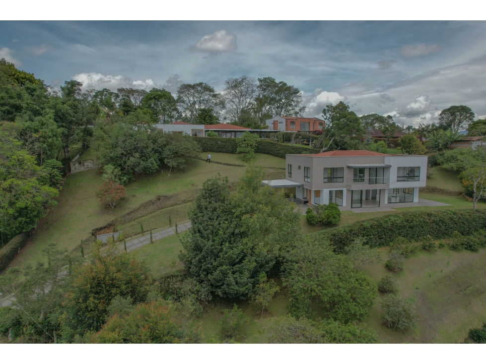 casa campestre de 4 habitaciones Rionegro en Unidad cerrada. — foto 4