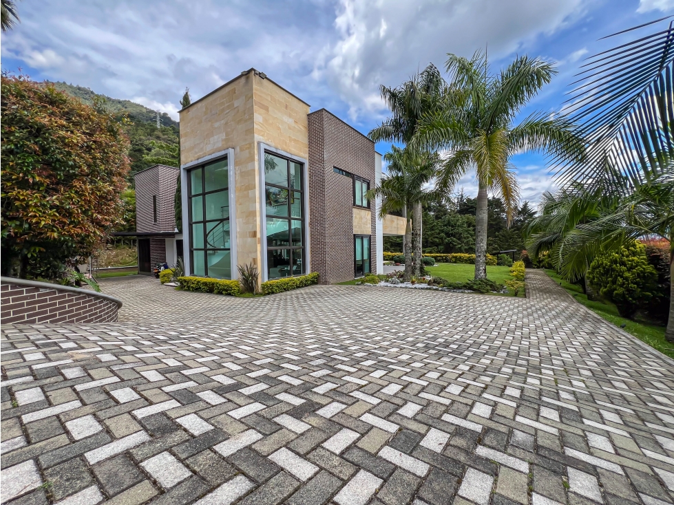 CASA CON PISCINA, BOSQUE EN LAS PALMAS (10.500MILLONES) — foto 6