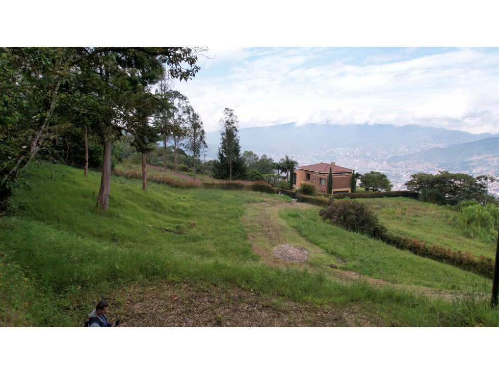 LOTE CON VISTA A MEDELLIN — foto 4