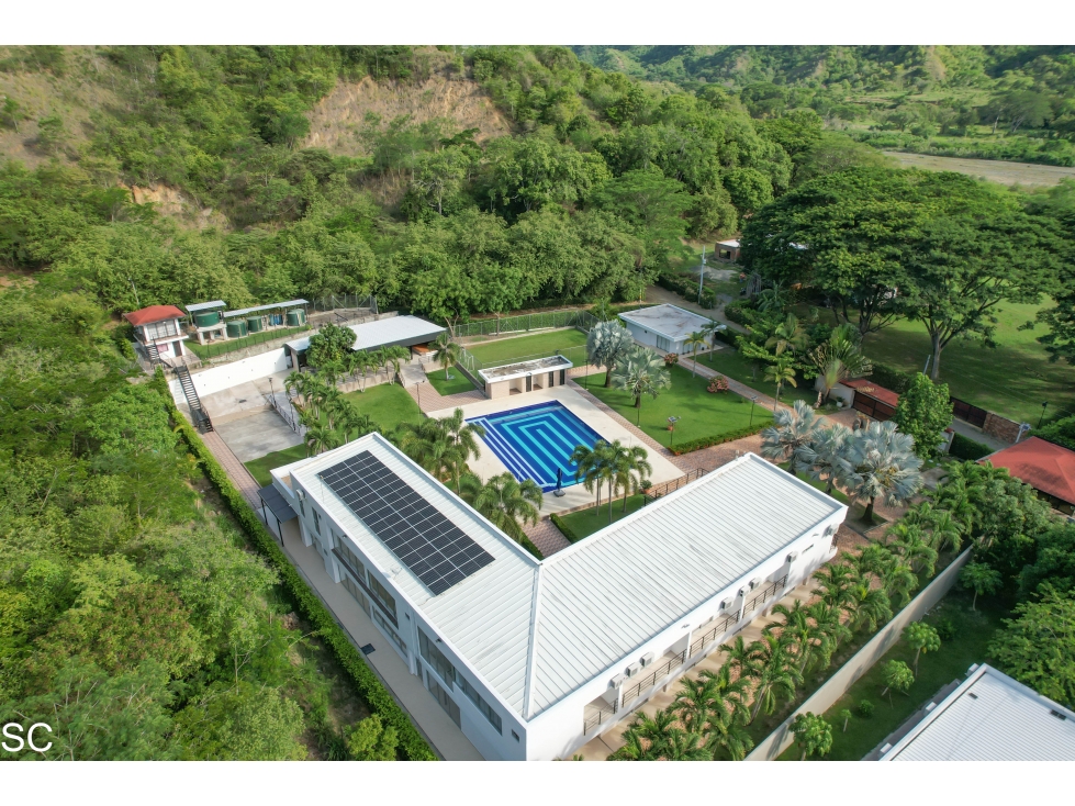 CASA MODERNA EN SAN JERONIMO 12 HABITACIONES PISCINA — foto 5