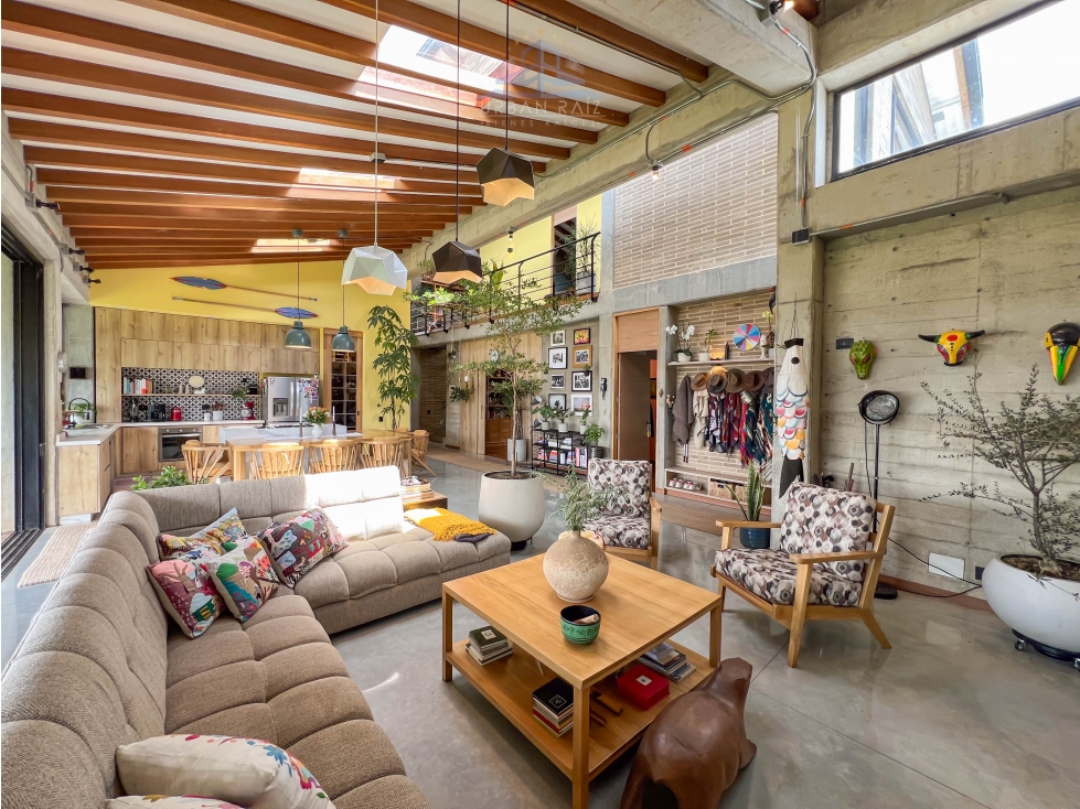 LA UNICA CASA DE 6 HABITACIONES CON BOSQUE EN ENVIGADO — foto 6