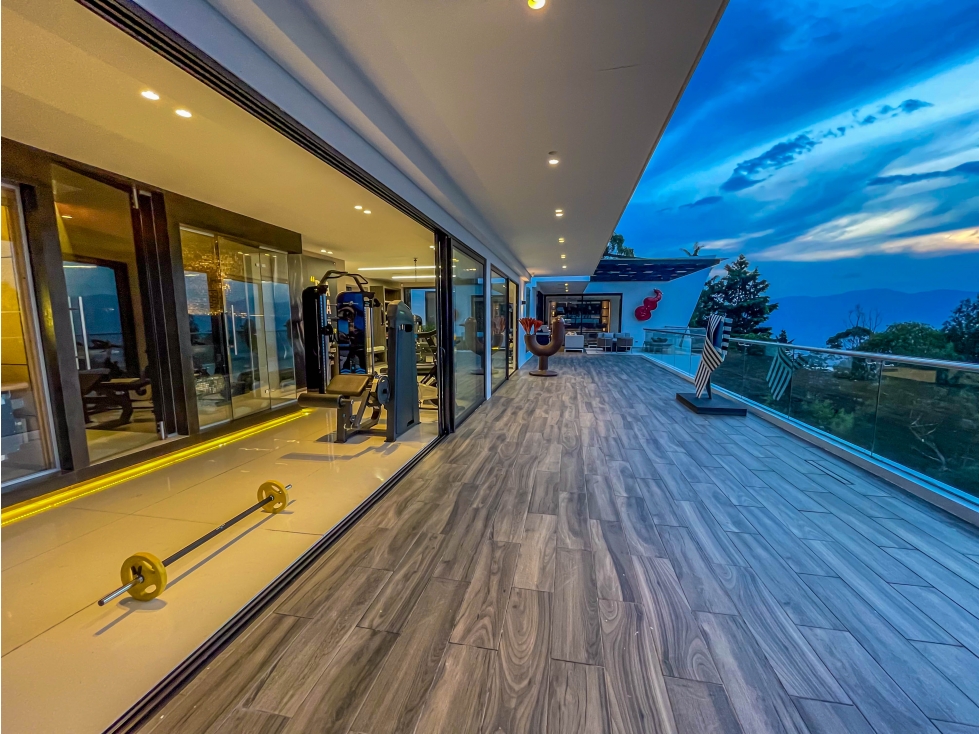ESTA ES LA MANSIÓN MAS MODERNA Y EXCLUSIVA DE MEDELLIN (16500MILLONES) — foto 6