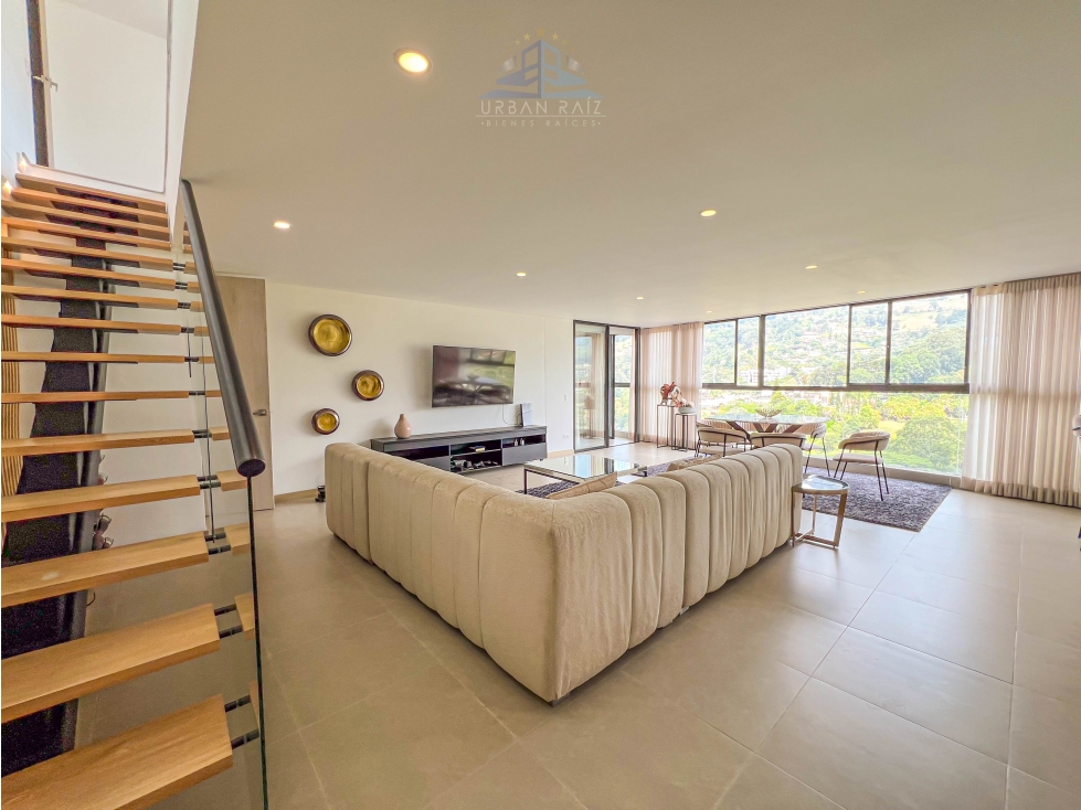 PENTHOUSE EN ENVIGADO LAS BRUJAS