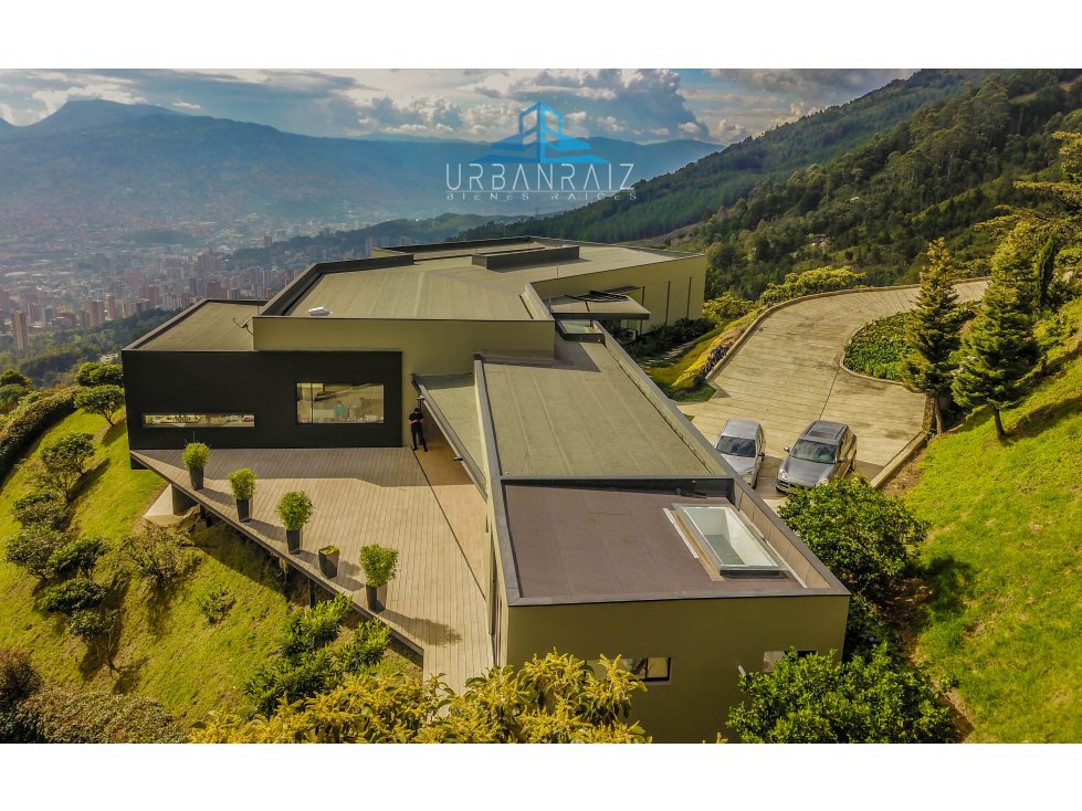 MODERNA Y EXCLUSIV MANSION EN LAS PALMAS (VALOR 25.000MILLONES) — foto 2
