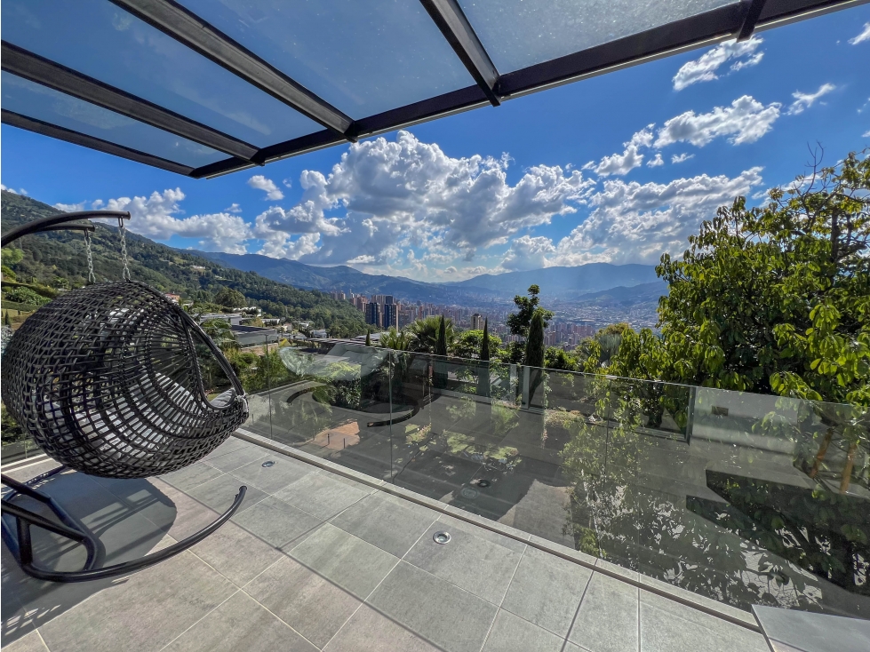 MODERNA CASA DE 5 HABITACIONES EN LAS PALMAS CON VISTA-- sin muebles — foto 2