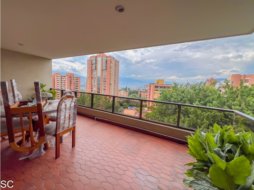 APARTAMENTO PARA REMODELAR SAN LUCAS MEDELLIN 260 M2