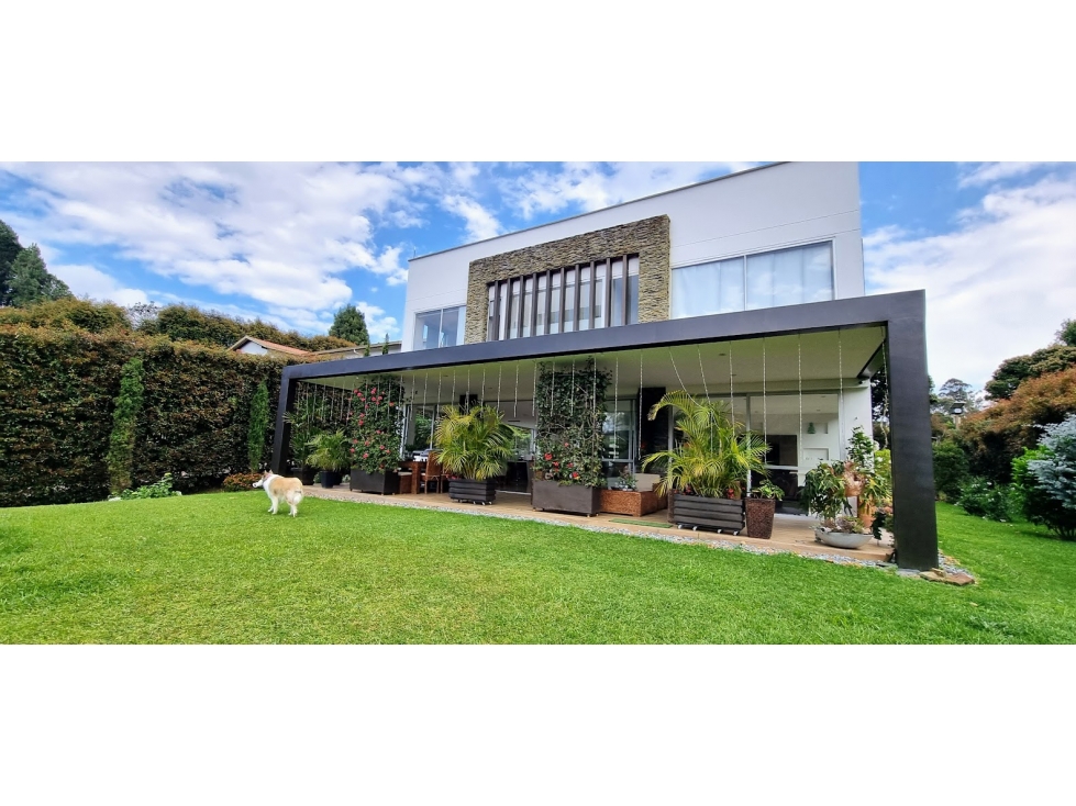 VENTA CASA MODERNA EN UNIDAD CERRADA, ALTO DE LAS PALMAS, ENVIGADO — foto 3