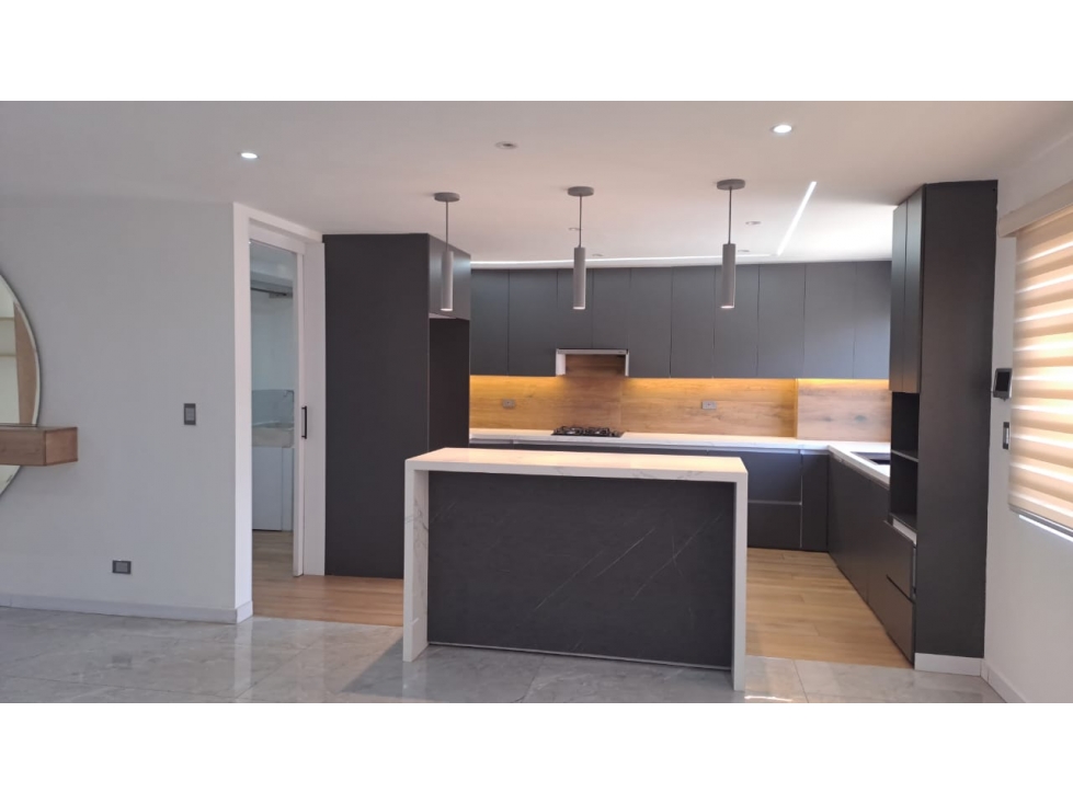 VENTA APARTAMENTO EN EDIFICIO LAURELES, MEDELLÍN — foto 2