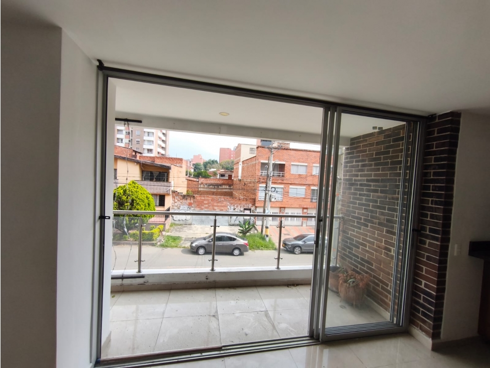 VENTA APARTAMENTO CON TERRAZA, LA CASTELLANA, MEDELLÍN — foto 3