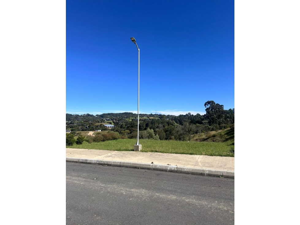 VENTA LOTES EN UNIDAD CERRADA ALTO DE PALMAS, ENVIGADO — foto 3