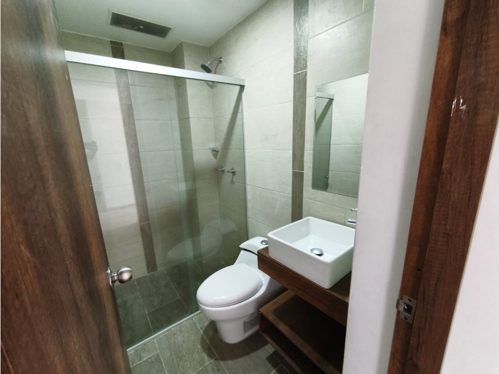 VENTA APARTAMENTO CON TERRAZA, LA CASTELLANA, MEDELLÍN — foto 6