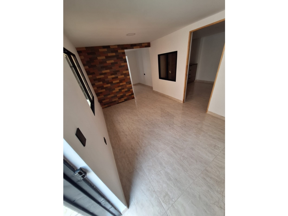 VENTA CASA PRIMER PISO, LOS MUÑOZ, ITAGÜÍ — foto 3