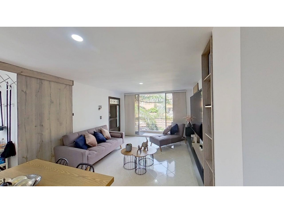 VENTA APARTAMENTO PLAZA CASTELLANA, LAURELES, MEDELLÍN - 81 m²