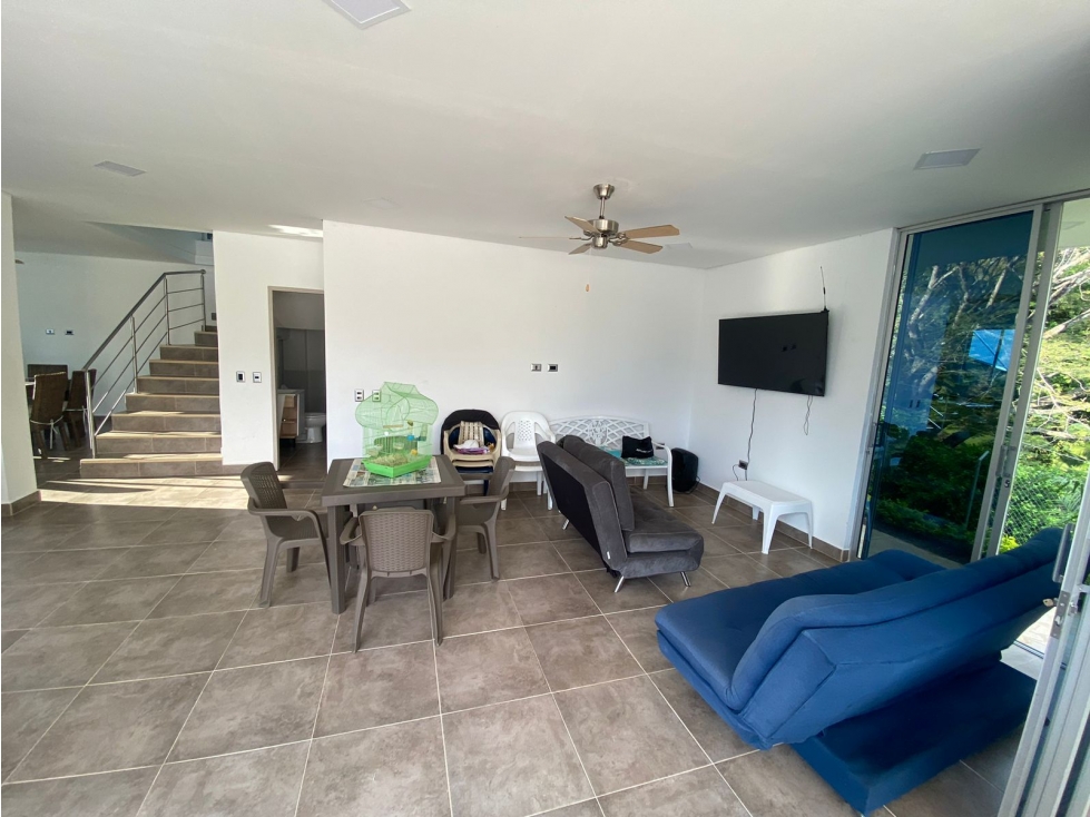 VENTA DE CASA CAMPESTRE PARA ESTRENAR, SAN JERÓNIMO, ANTIOQUIA-930M2 — foto 4