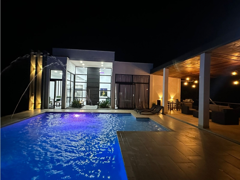 VENTA HERMOSA FINCA DE LUJO, SAN JERÓNIMO-ANT — foto 2