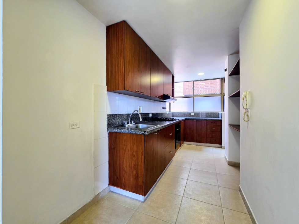 VENTA APARTAMENTO, EL POBLADO, MEDELLÍN-130M2 — foto 4