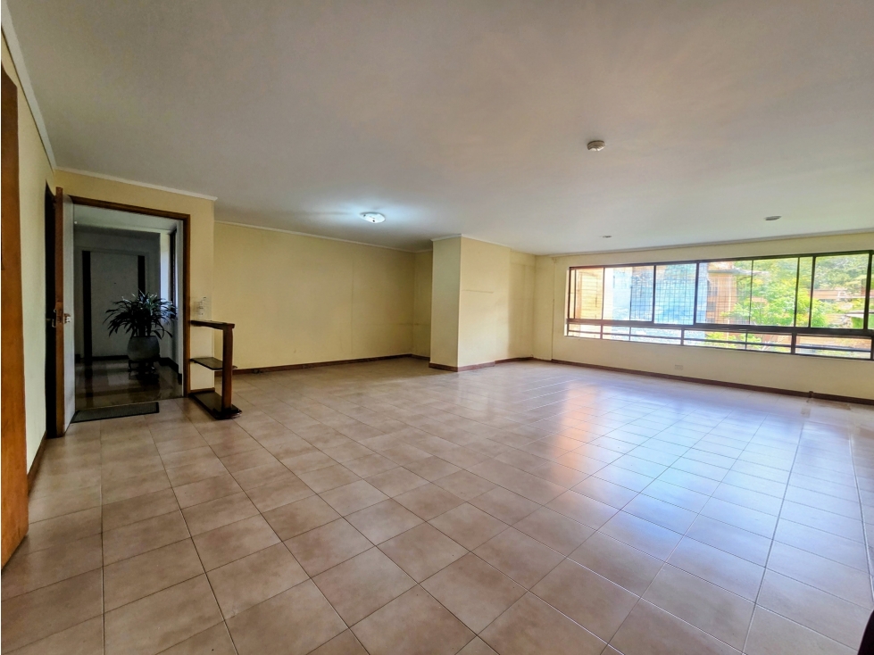 VENTA APARTAMENTO SECTOR EL TESORO, EL POBLADO, MEDELLÍN