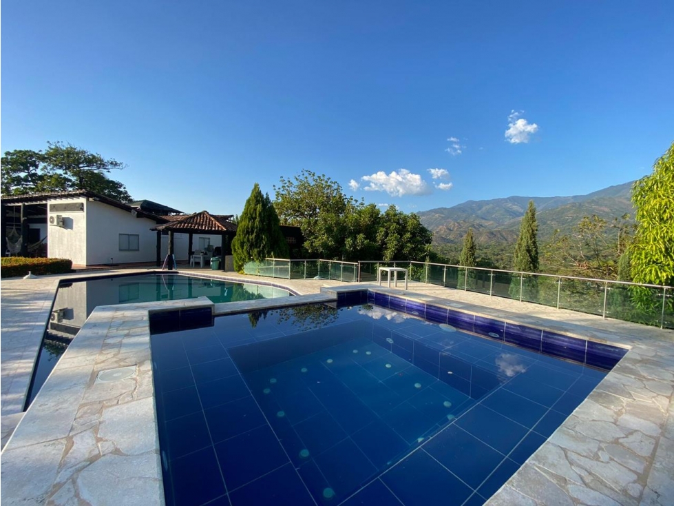 VENTA ESPECTACULAR FINCA UNIDAD CERRADA, SOPETRÁN