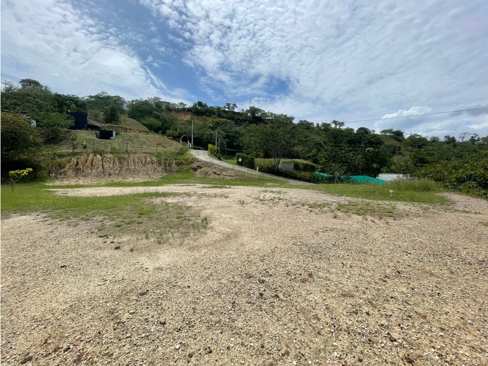 VENTA LOTE PARCELACIÓN RESERVA DEL LAGO, SOPETRÁN-2.700M2 - 1