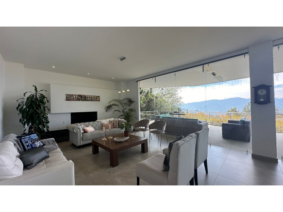 VENCAMBIO CASA CAMPESTRE EXCELENTE VISTA ALTO DE LAS PALMAS, ENVIGADO — foto 2