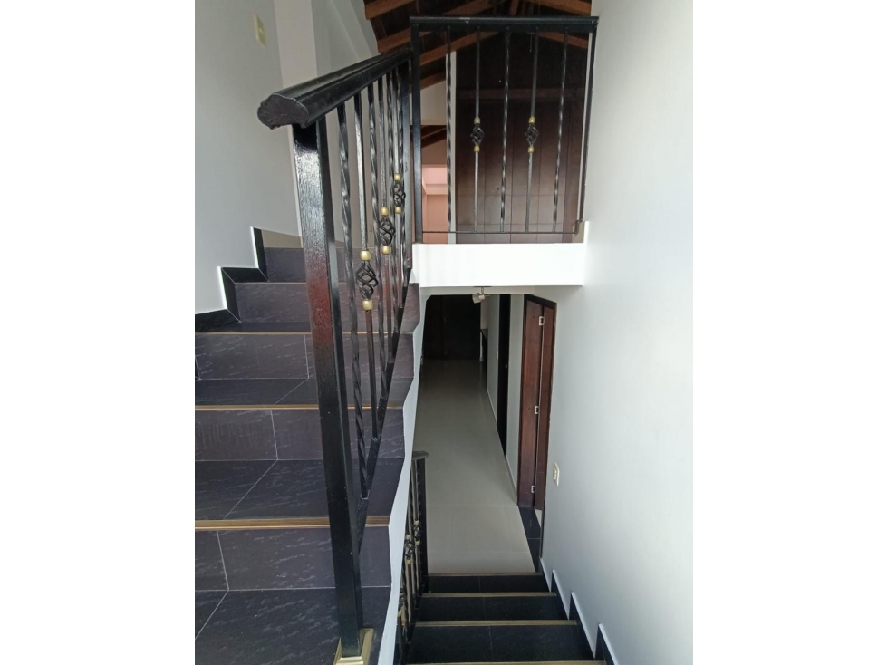 VENTA CASA URBANIZACIÓN ABIERTA LA ALDEA ITAGÜÍ 136 M² — foto 5