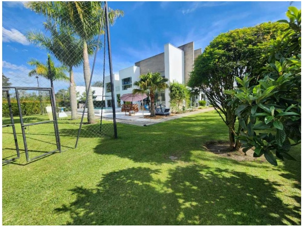 VENTA CASA EN UNIDAD, LLANOGRANDE, RIONEGRO