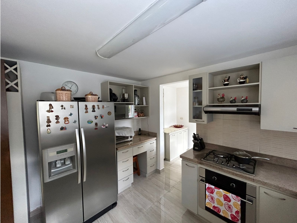 VENTA CASA ESQUINERA EN URBANIZACIÓN, ENVIGADO — foto 6