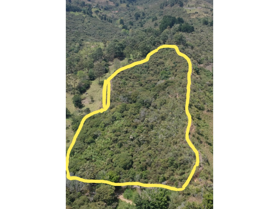 VENTA LOTE CON EXCELENTE VISTA, COPACABANA