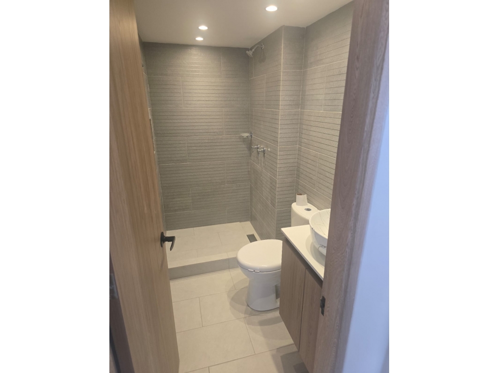 VENTA APARTAMENTO OCEANA, FABRICATO, BELLO — foto 6