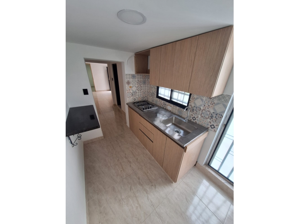 VENTA CASA PRIMER PISO, LOS MUÑOZ, ITAGÜÍ
