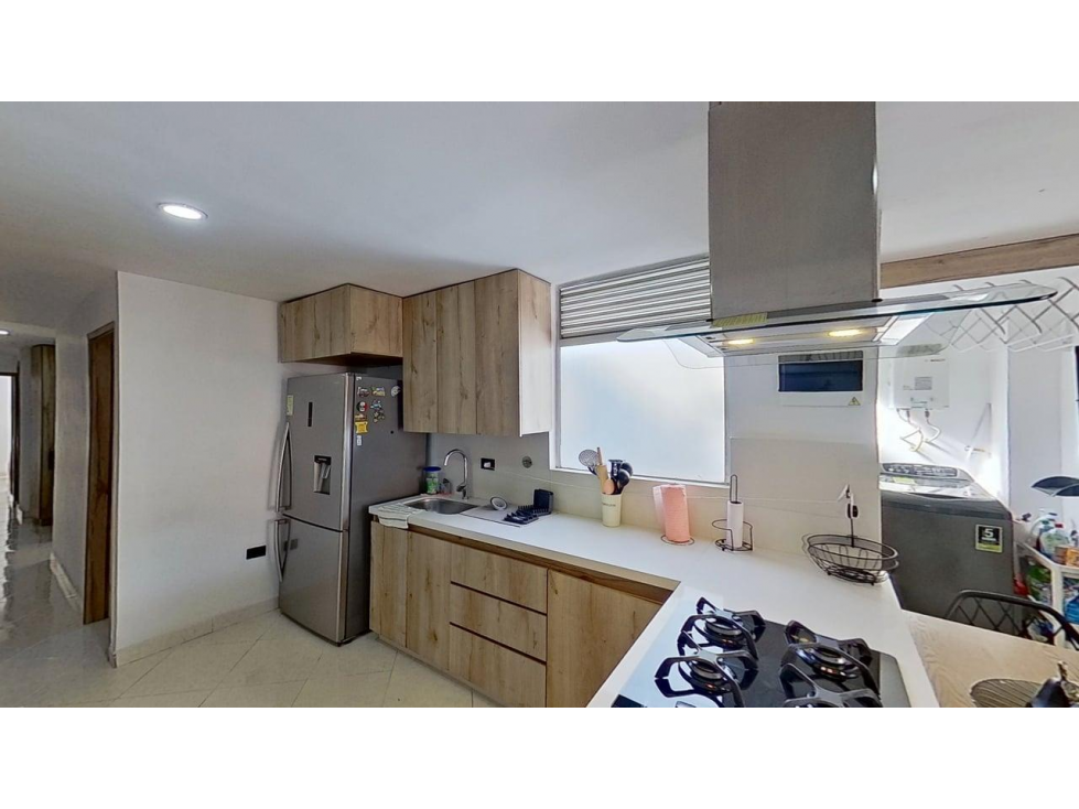 VENTA APARTAMENTO PLAZA CASTELLANA, LAURELES, MEDELLÍN - 81 m² — foto 4