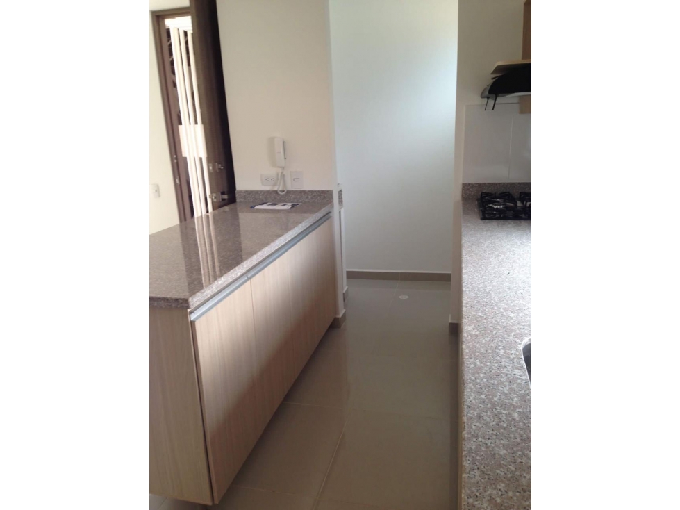 VENTA APARTAMENTO PORTOFINO PRIMER PARQUE DE LAURELES, MEDELLÍN — foto 4