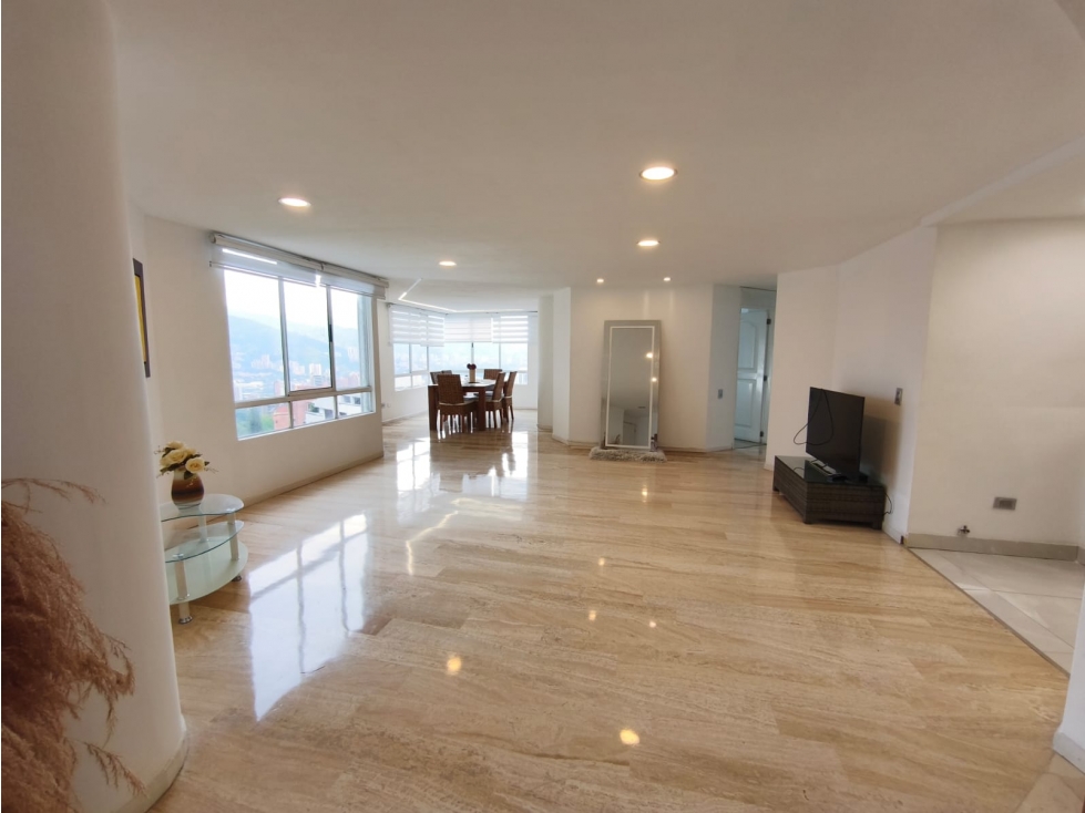 VENTA APARTAMENTO TORRES DE HUNGRÍA, POBLADO, MEDELLÍN