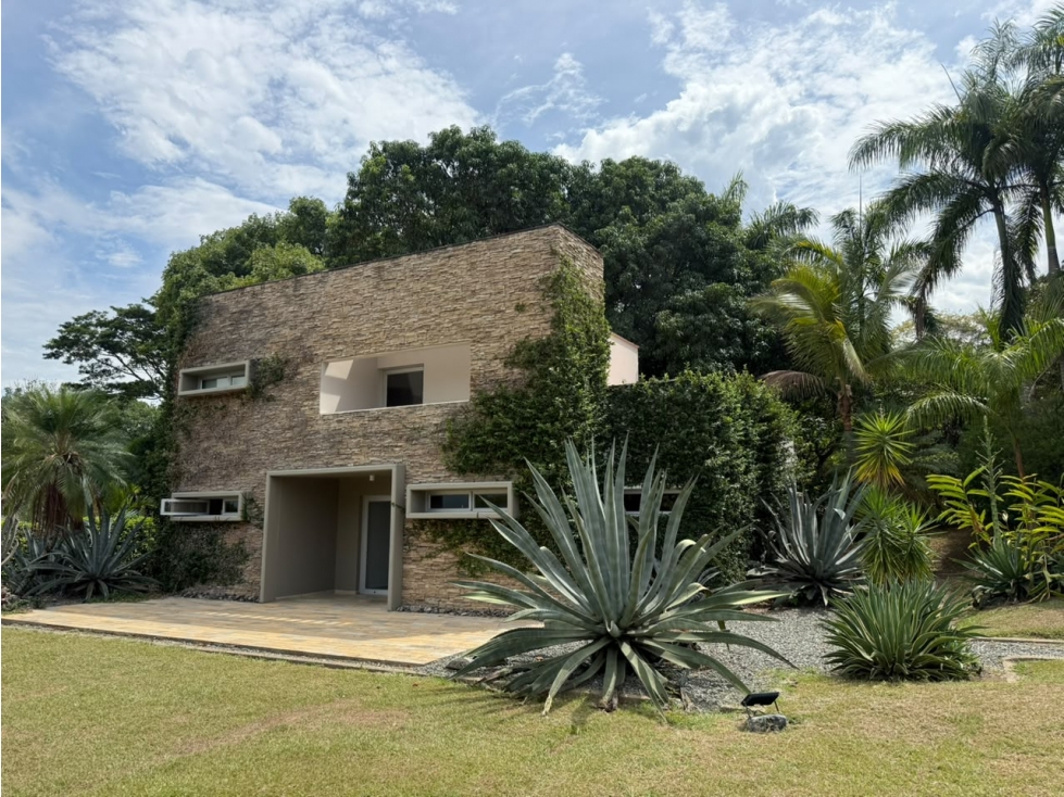 VENTA FINCA DE LUJO SAN JERÓNIMO, ANTIOQUIA — foto 2