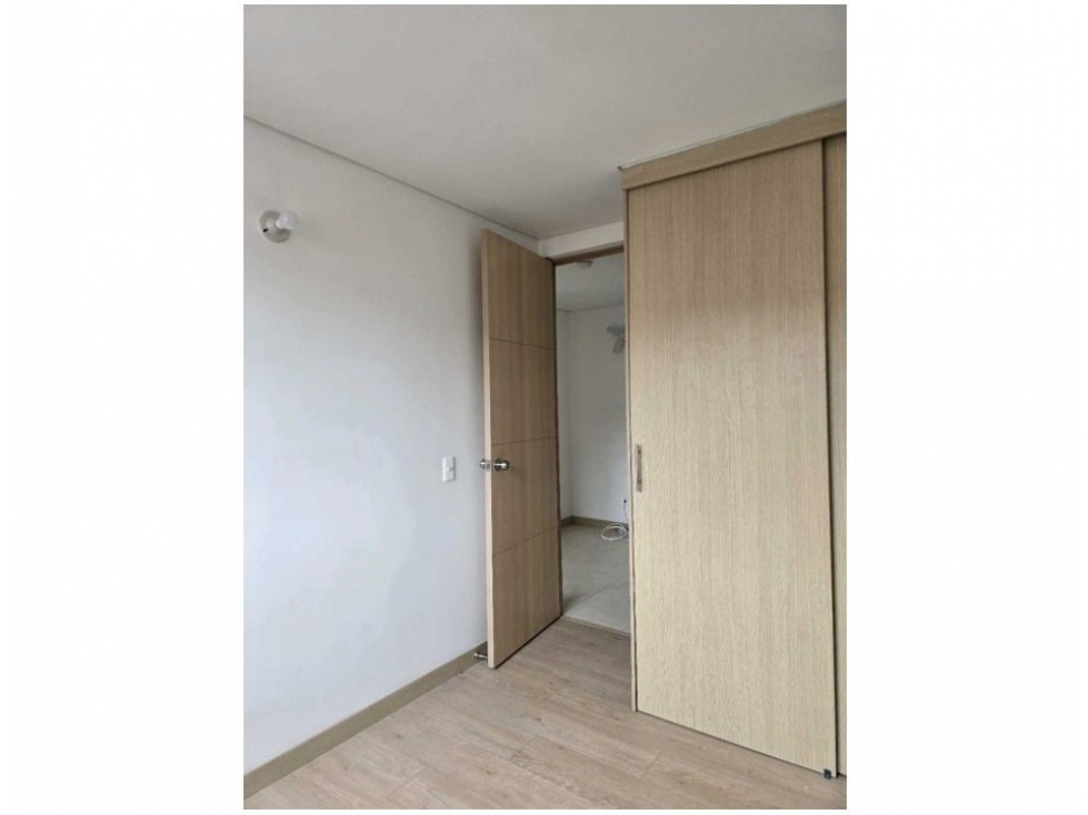 VENTA APARTAMENTO LA VIDA ES BELLA, MACHADO, BELLO-81m2 — foto 4