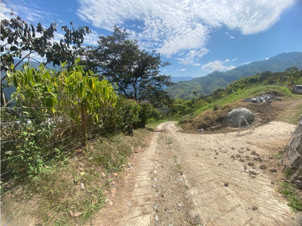 VENTA LOTES TIPO PARCELACIÓN BARBOSA, MATRÍCULAS INDEPENDIENTES — foto 3