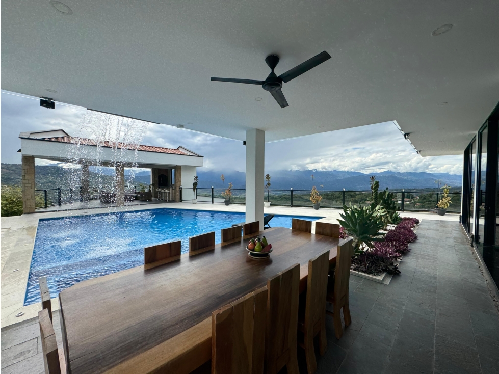 VENTA MANSIÓN AMOBLADA CON VISTA 360°, SAN JERÓNIMO, ANT — foto 2