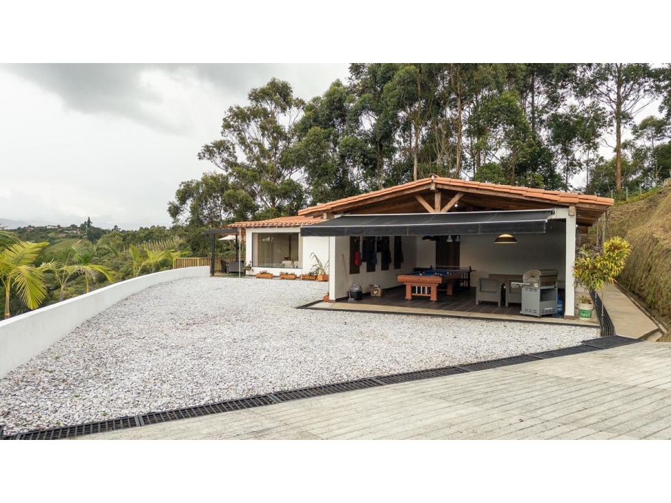 VENTA DE FINCA, MARINILLA, ANTIOQUIA