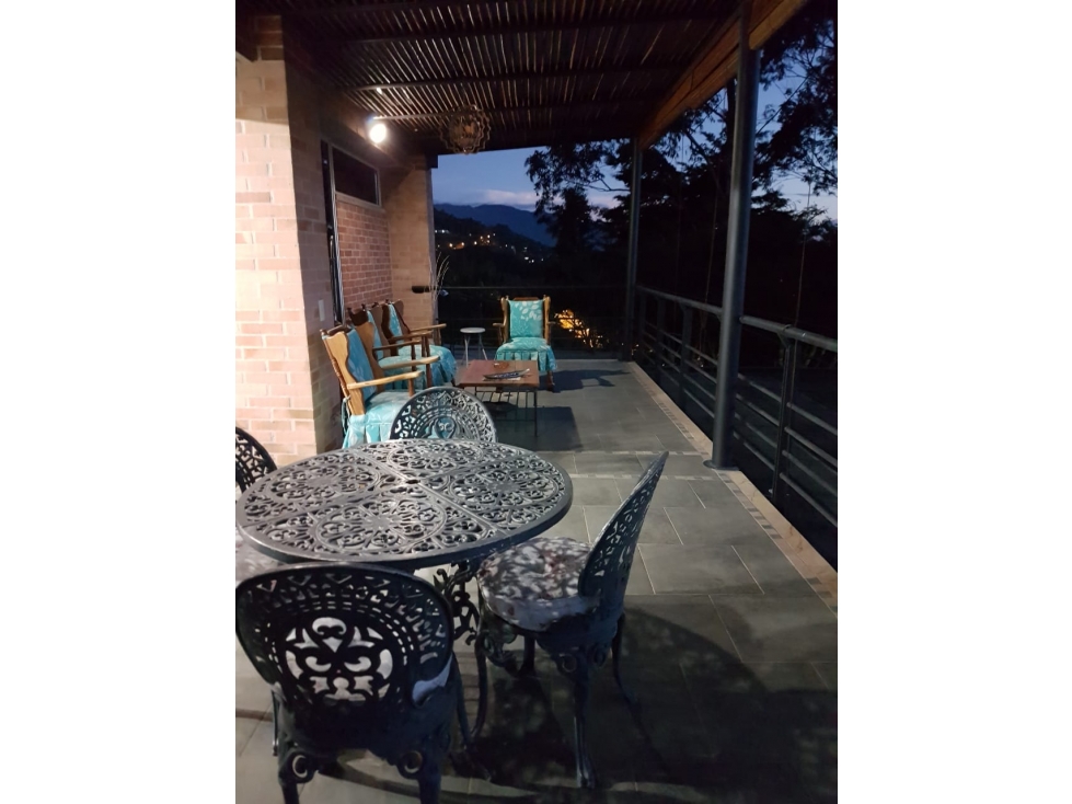 VENTA CASA LAS PALMAS-MEDELLIN - 4