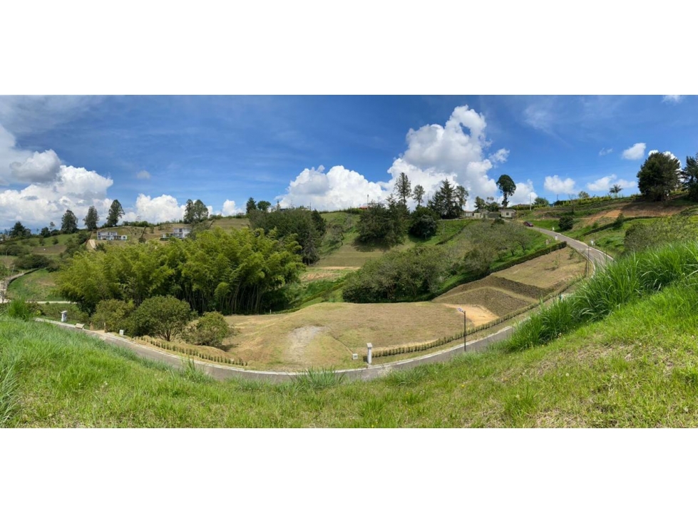 VENTA LOTE CONDOMINIO MILLEMONTI PRECIO DE OPORTUNIDAD MARINILLA-ANT — foto 3