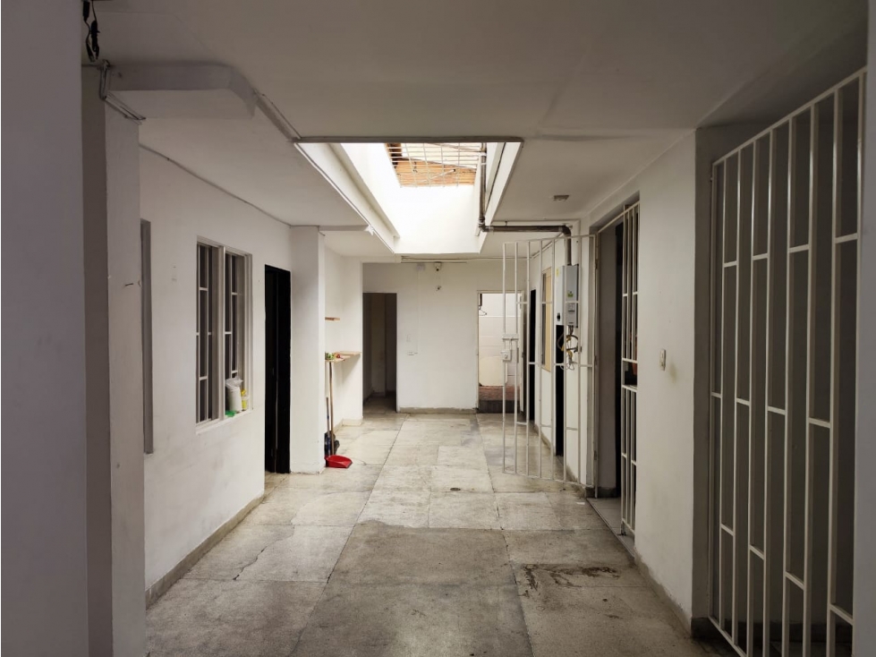 VENTA CASA LOTE, BARRIO BOSTON, MEDELLÍN — foto 5