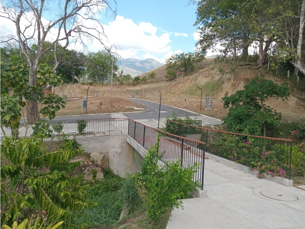 VENTA LOTE PLANO ARBOREAL, UNIDAD CERRADA, SOPETRÁN — foto 2